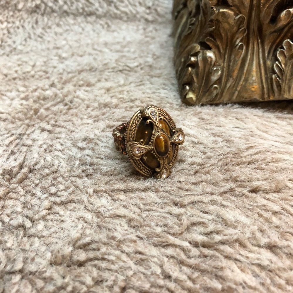 🔴 Costume Jewelry Ring ⚜️
